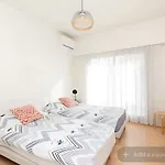 Croisette Floor 2br With Bay View Balcony شقة