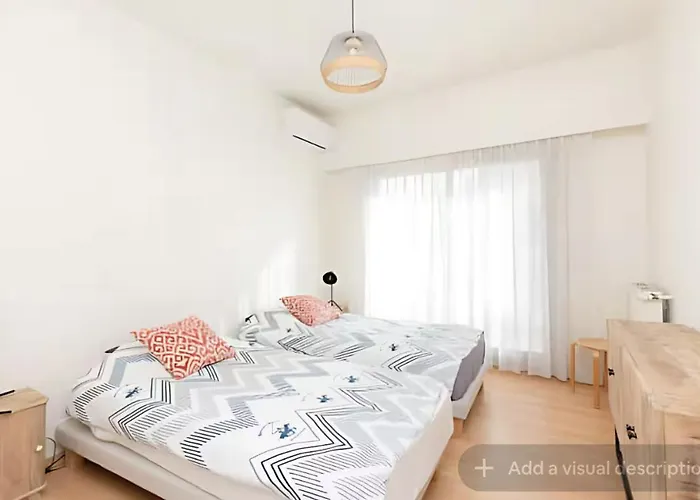 Croisette Floor 2br With Bay View Balcony Appartement
